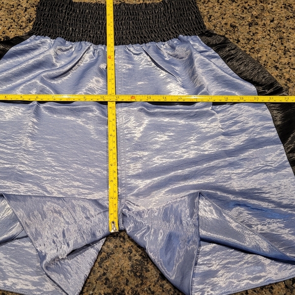 NWOT pearl shimmery American Apparel high waist shorts - Picture 5 of 7